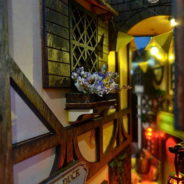 Medieval AlleyWorld Bookshelf Insert Box